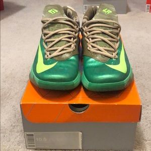 KD VI Nike basketball Shoe